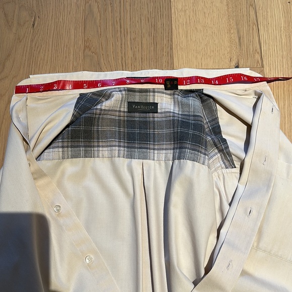 Van Heusen Cottom Polyester Shirt - Picture 7 of 7